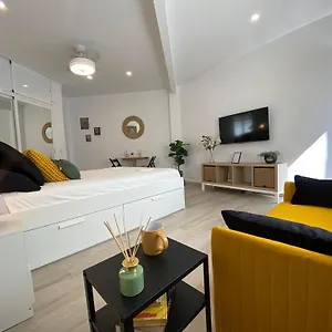 https://estudio-con-piscina-y-playa.es-andalucia.com